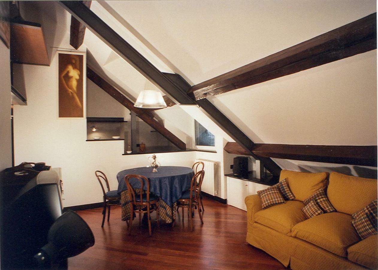 דירות ג'נובה Loft Fronte Cattedrale מראה חיצוני תמונה